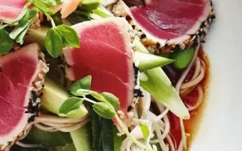 Seared Tuna & Soba Noodles